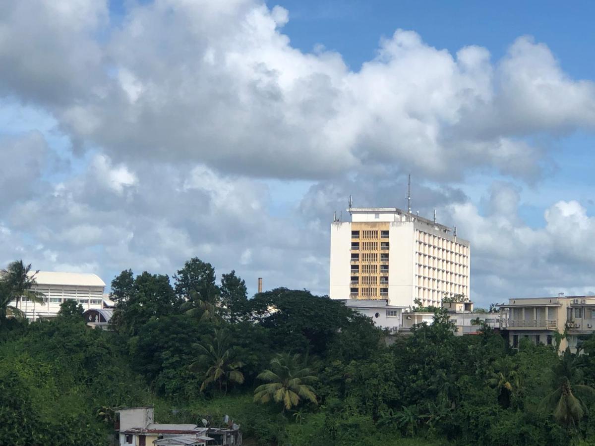 Appartement Avec Vue Panoramique De Pointe-A-Pitre Buitenkant foto